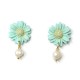Flowers and pearls - Σκουλαρίκια μαργαρίτες από πράσινο της μέντας πηλό και μαργαριτάρια