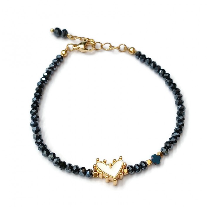 Βραχιόλι με μαύρα κρύσταλλα και καρδιά με λευκό σμάλτο