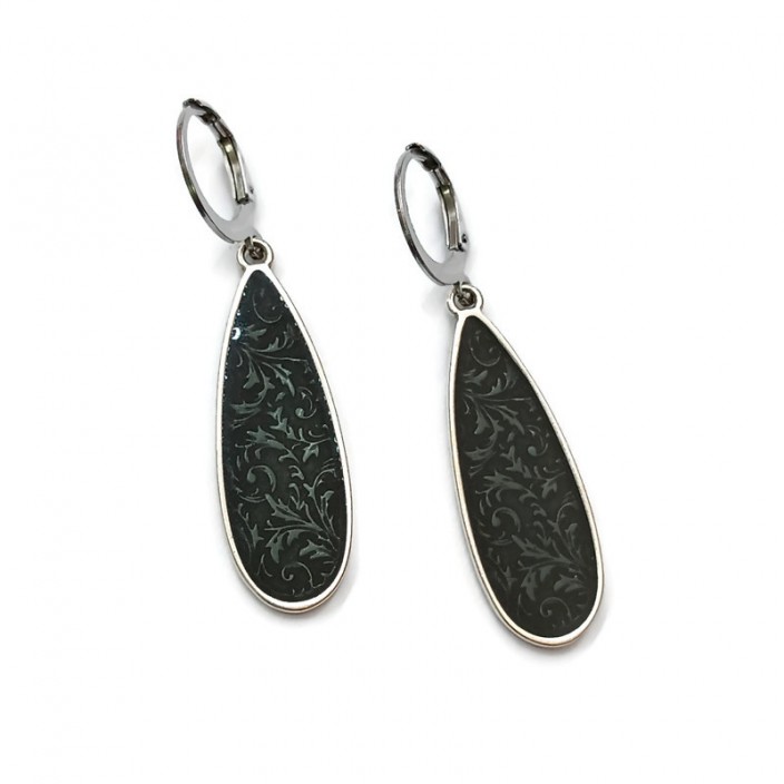 Σκουλαρίκια ατσάλινα κρικάκια με επάργυρο δάκρυ και μαύρο σμάλτο