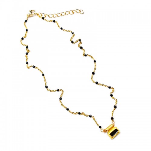 Κολιέ με ατσάλινη αλυσίδα ροζάριο με μαύρο σμαλτο και επίχρυσο στοιχείο με μαύρο σμάλτο