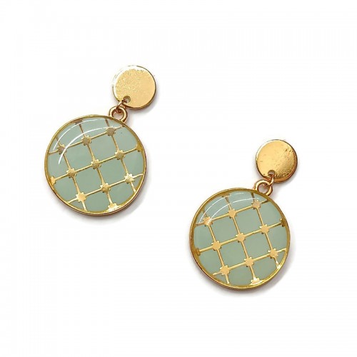 Σκουλαρίκια κρεμαστά επίχρυσα με καρό σχέδιο σε βεραμάν σμάλτο